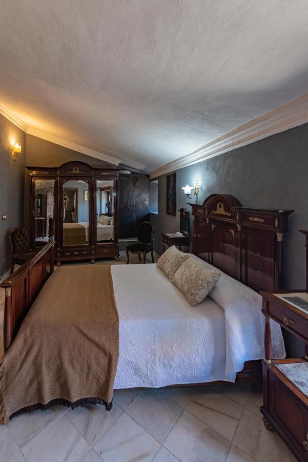 אובדה Casa Palacio El Caballero De Malta מראה חיצוני תמונה